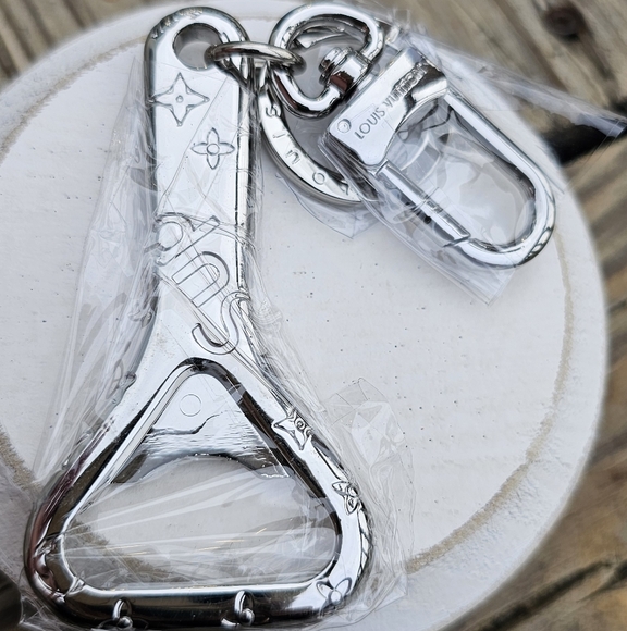 *fashionlv Accessories - Fashion Key/Bottle Opener Accessory